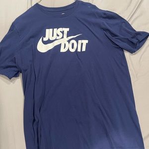 Nike T Shirt